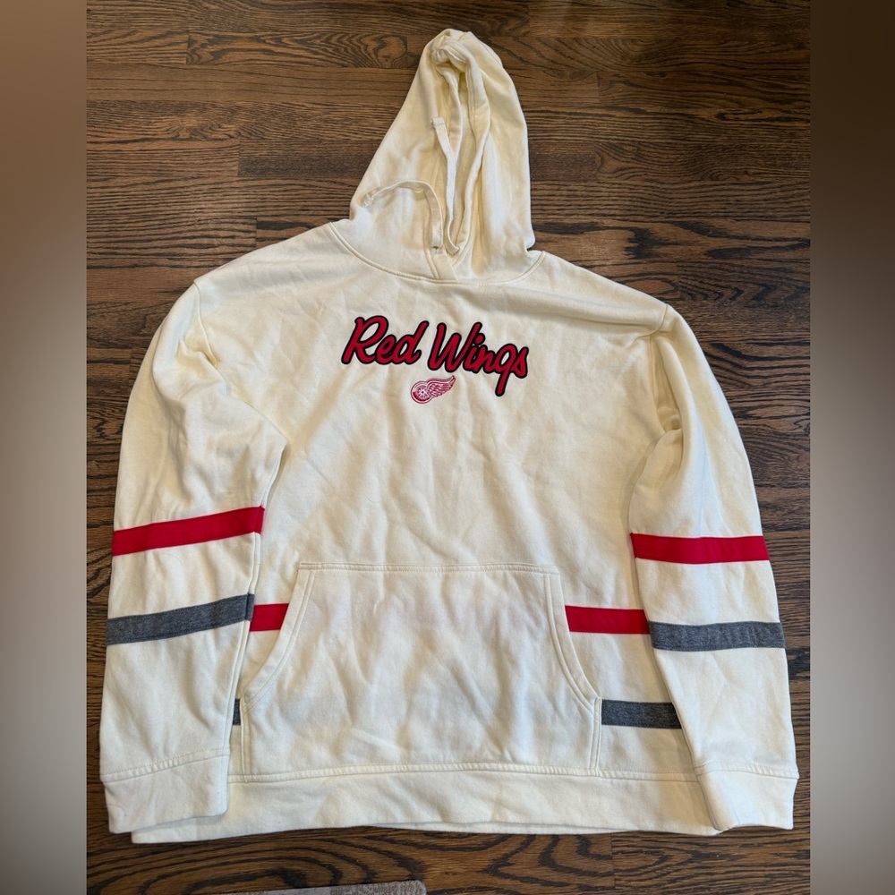 Women’s Detroit Red Wings Cream Hoodie size XL